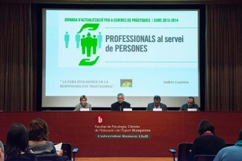 Professionals al servei de persones. Blanquerna 2014